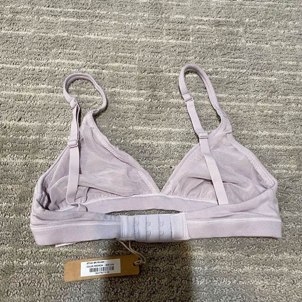 SKIMS Fits Everybody Triangle Bralette Iris Mica Lavender, XXS NWT‎ - Picture 2 of 5